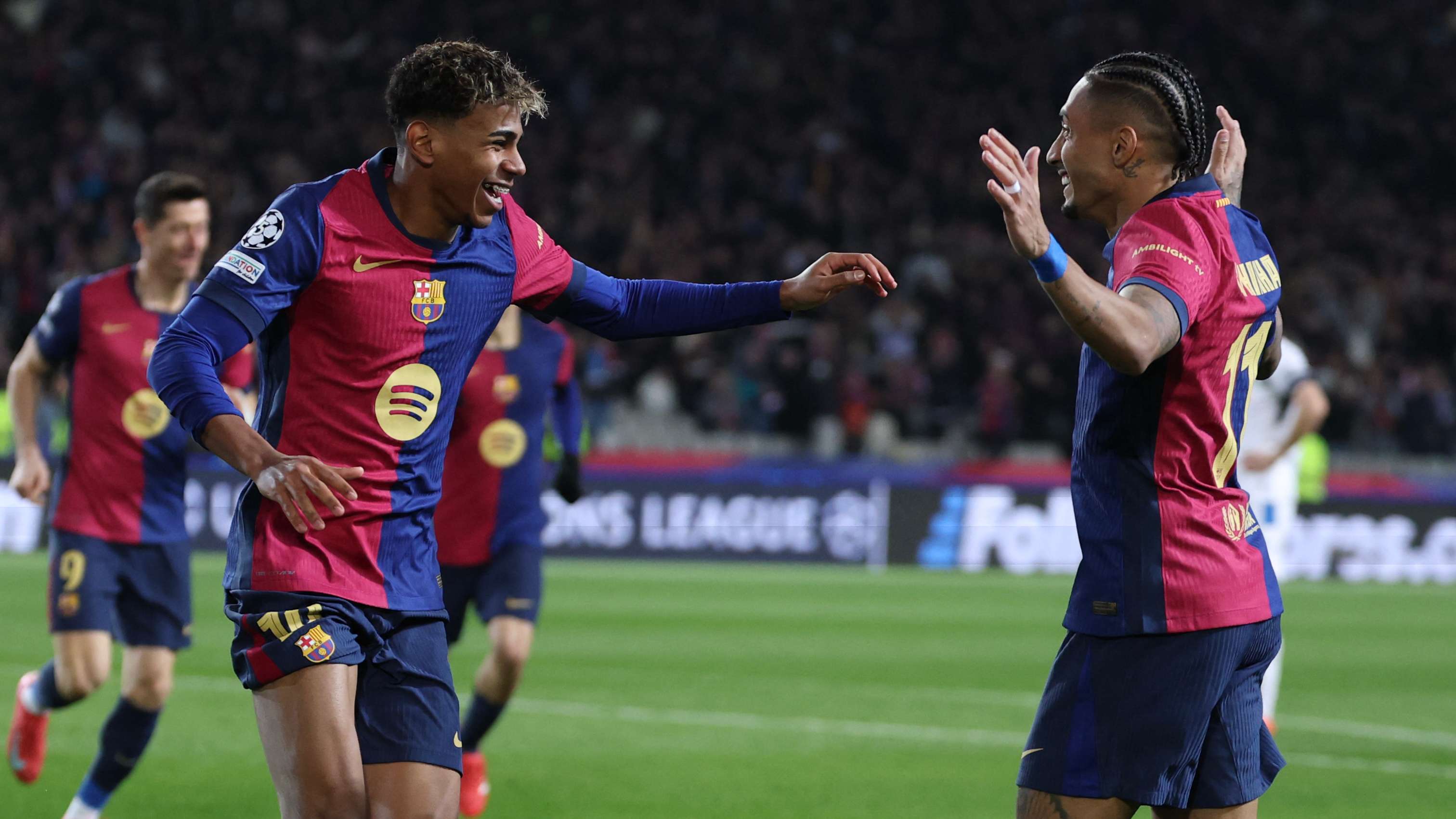 足球作为一 足球作为一